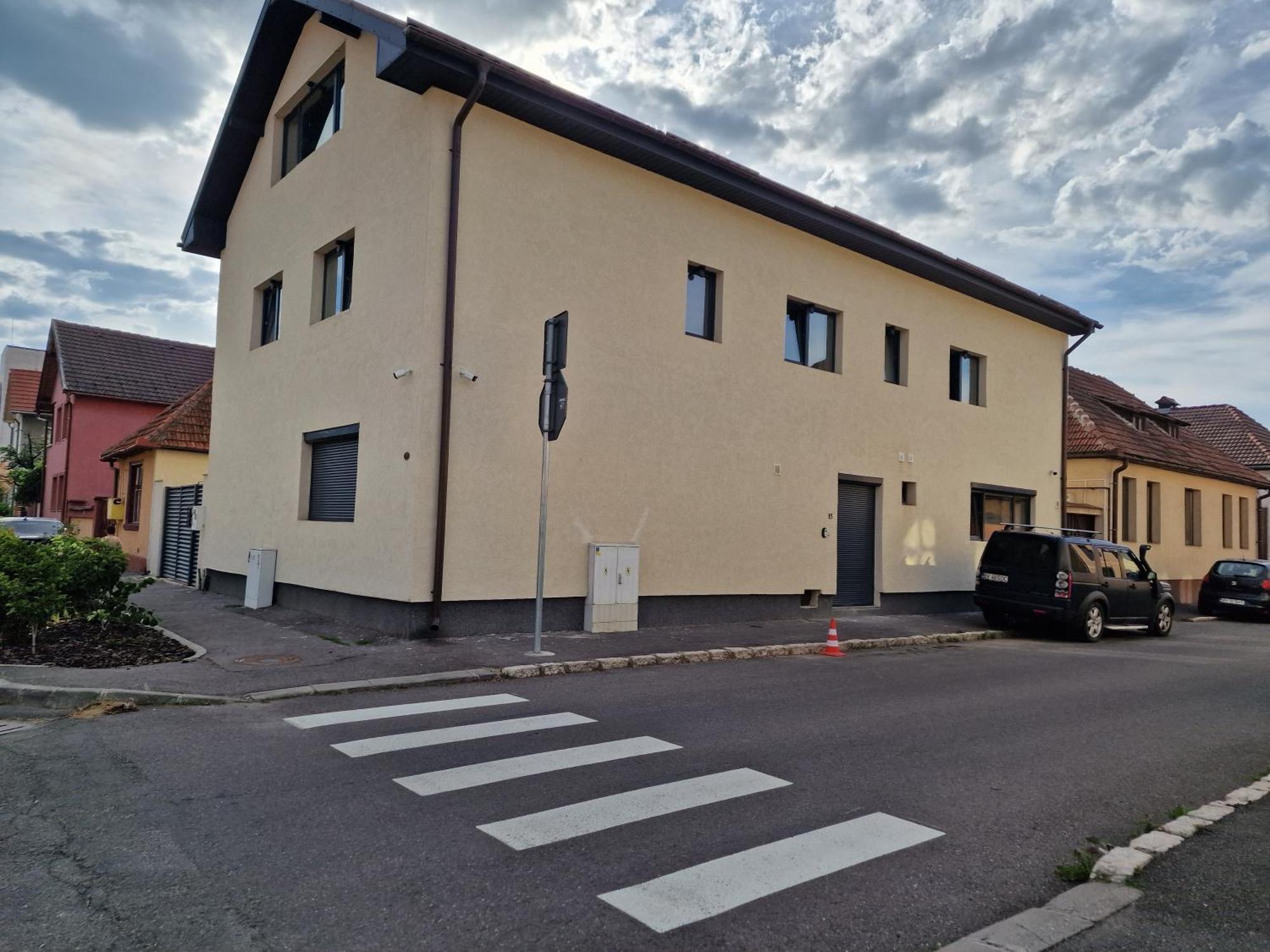 Ferienwohnung Rokebea Luxury Brașov Exterior foto